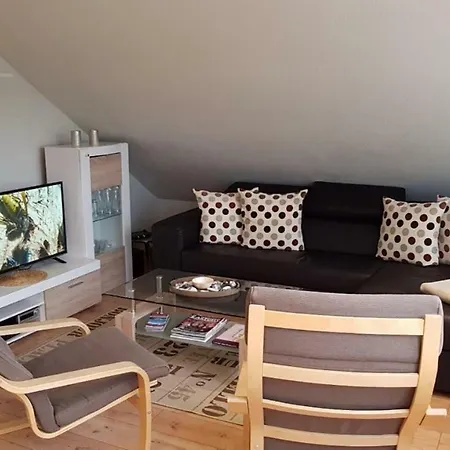 PEMATRA Ferienwohnung Unterm Dach Lübeck Exterior foto